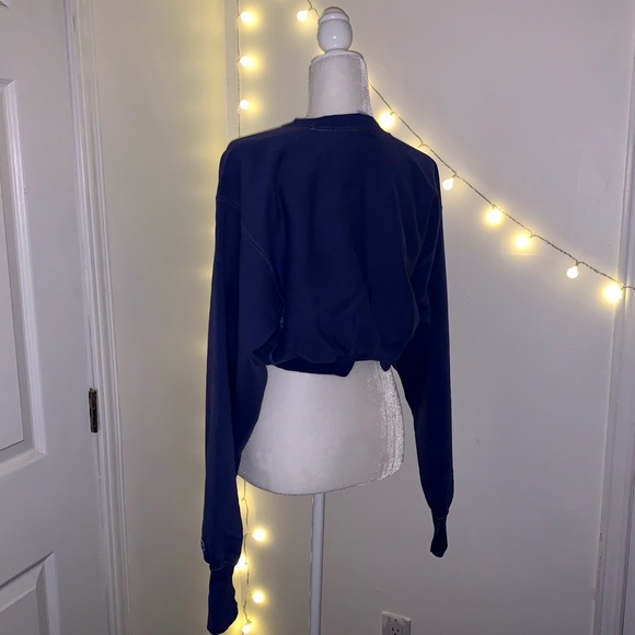 Champion Vintage Cropped Sweater - Picture 2 of 3